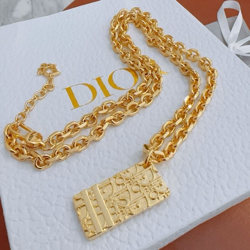 Christian Dior Necklaces